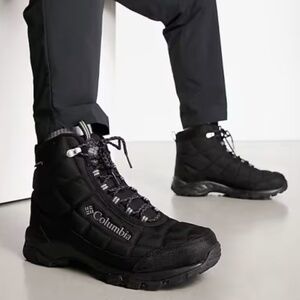 Columbia omni grip waterproof man's black boots - size US 11.5 (NWT)